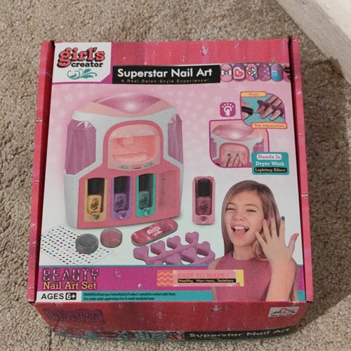 Girl creator nail art kit - creator,